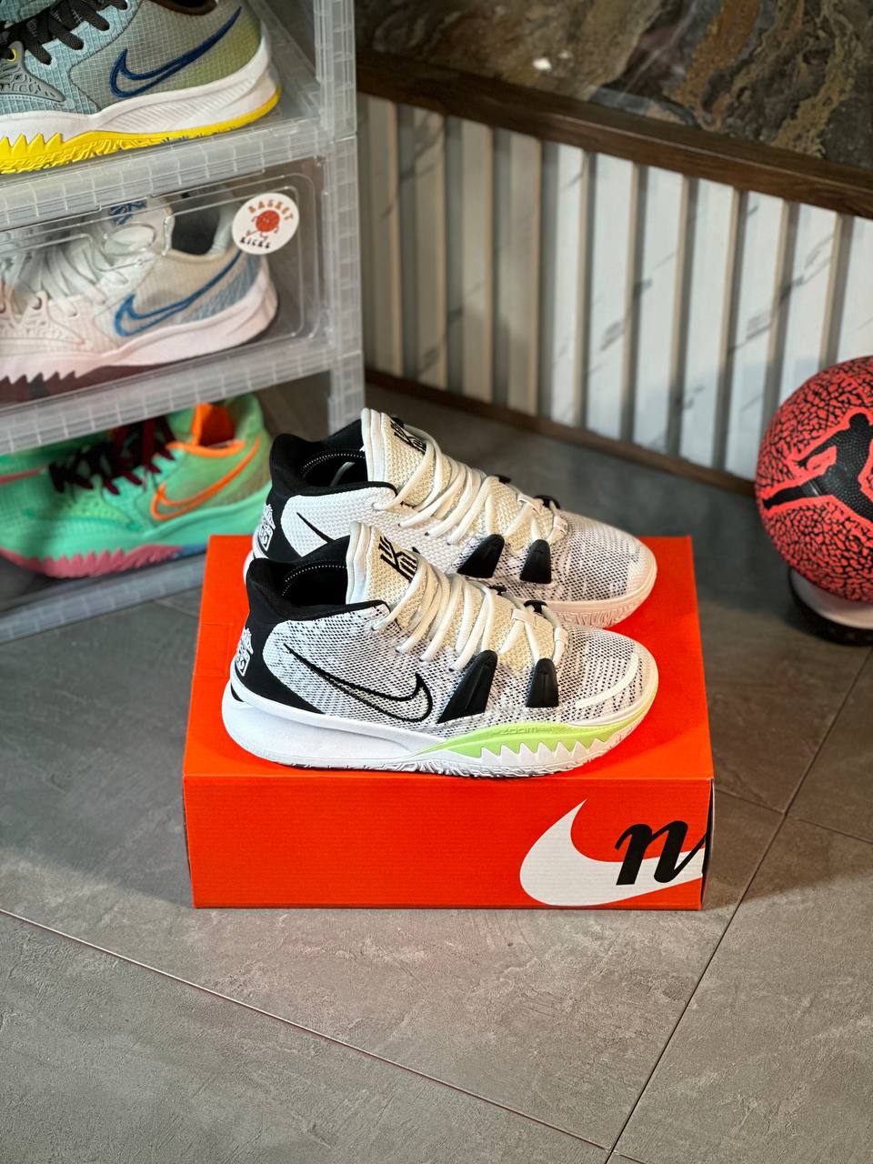 NIKE KYRIE 7 BROOKLYN BEATS