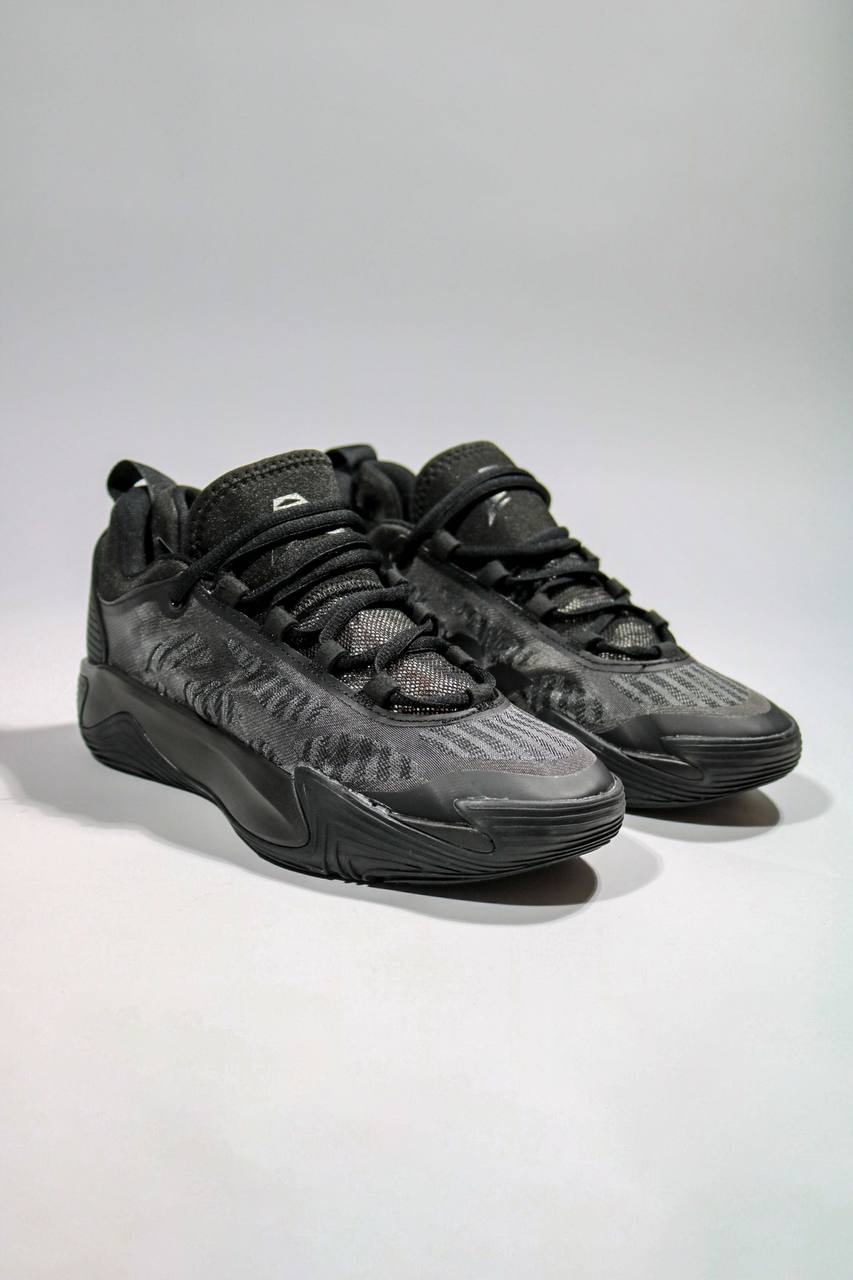 ADIDAS ANTHONY EDWARDS lll