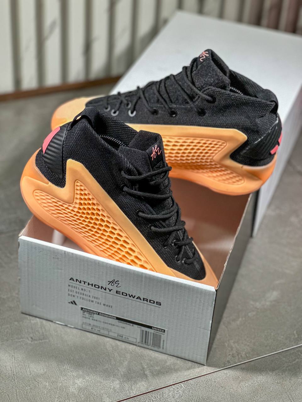 ADIDAS ANTHONY EDWARDS l