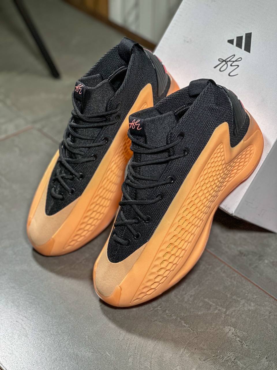 ADIDAS ANTHONY EDWARDS l