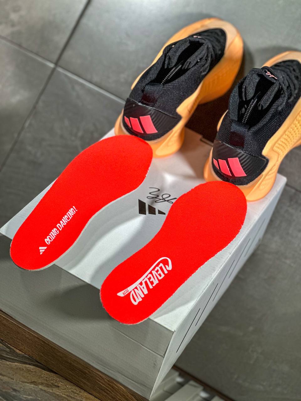 ADIDAS ANTHONY EDWARDS l