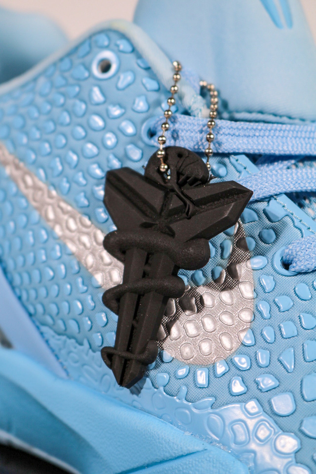 NIKE KOBE 6 ICE GRINCH
