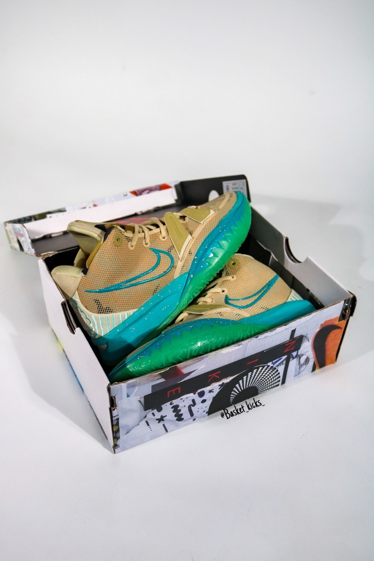 NIKE KYRIE 7 RIPPLE