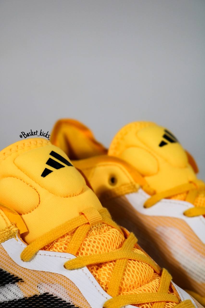 ADIDAS ADIZERO