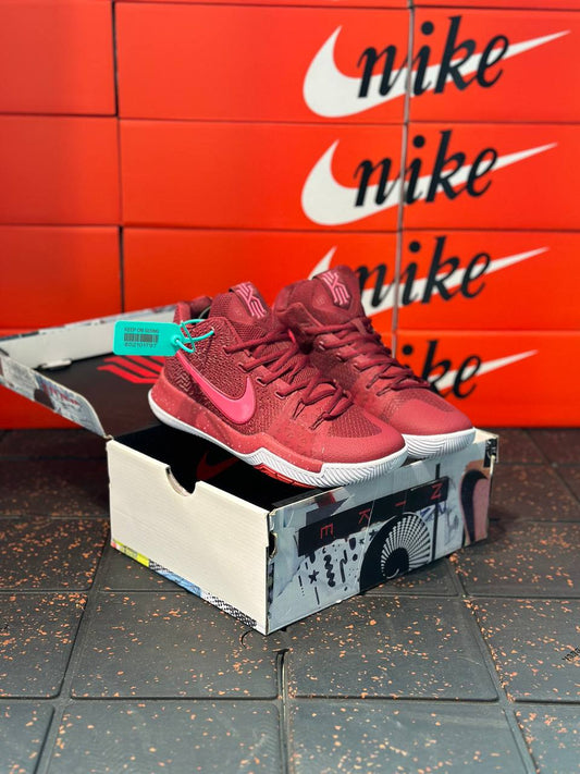 NIKE KYRIE 3 HOT PUNCH