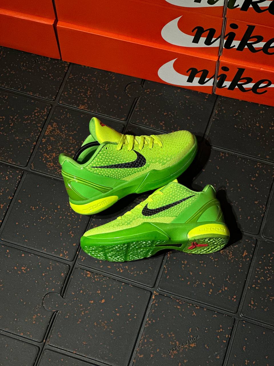 NIKE KOBE 6 GRINCH