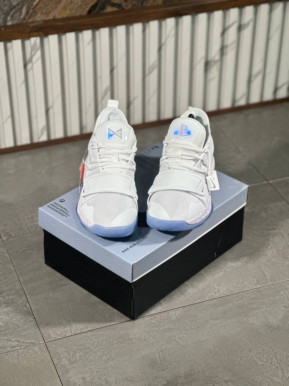 NIKE PAUL GEORGE PLAY STATION