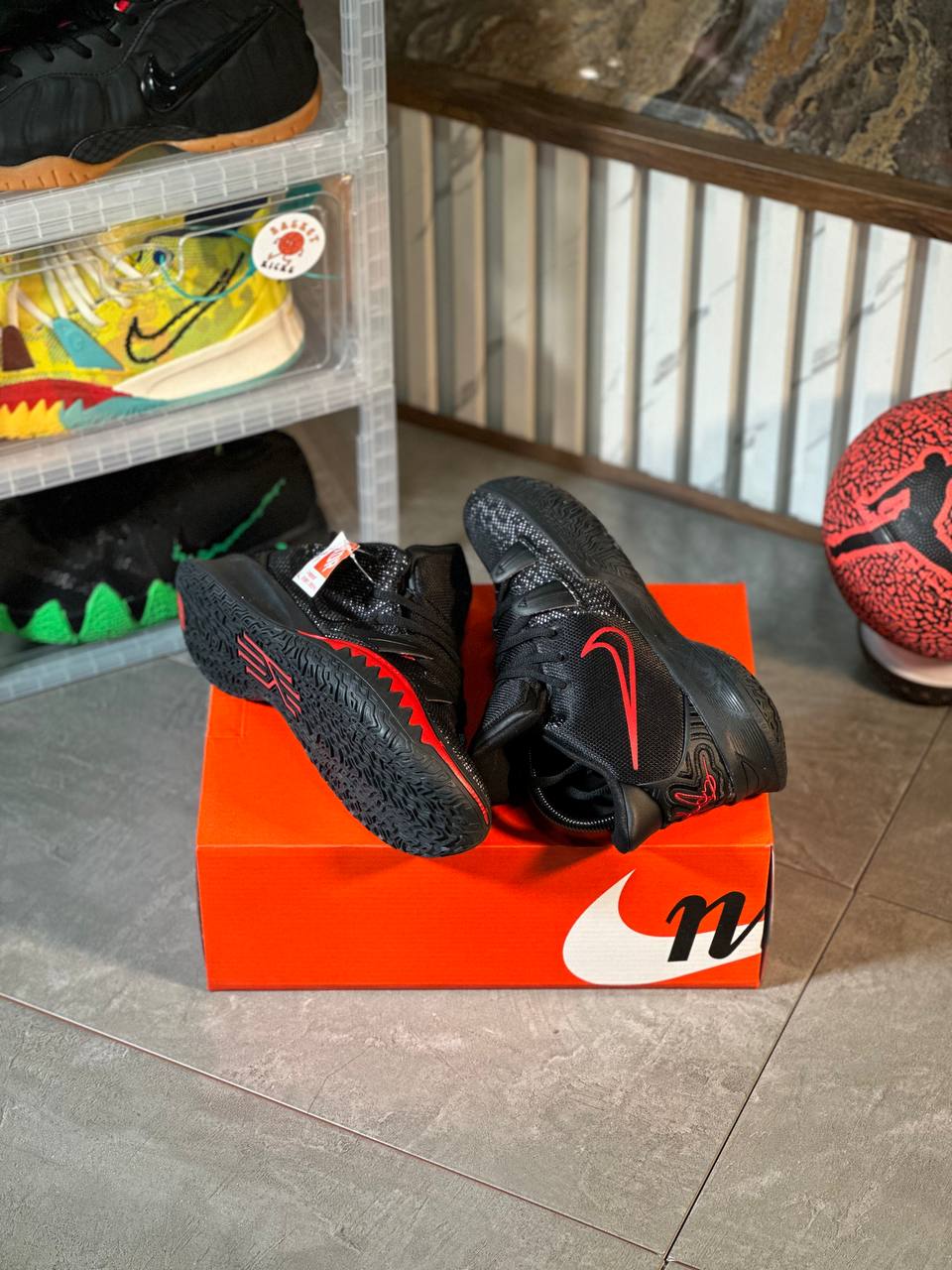 NIKE KYRIE 7 BREAD