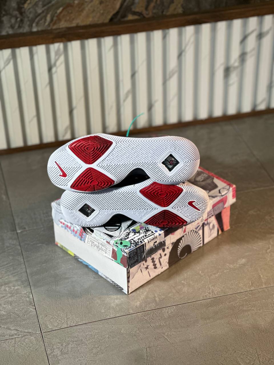 NIKE KYRIE 3 NINJA