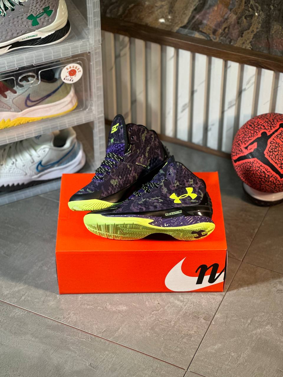 HUNDER CURRY l DARK MATTER