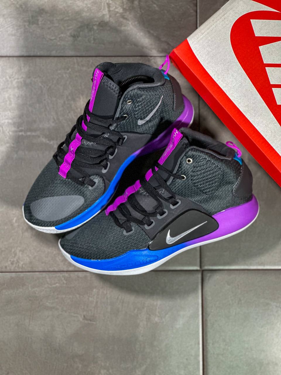 NIKE HYPER DUNK