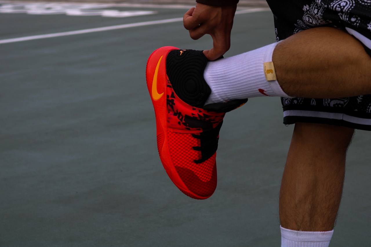 NIKE KYRIE ll