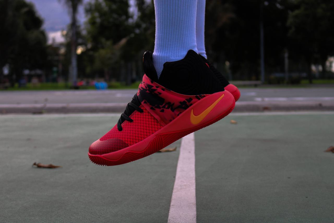 NIKE KYRIE ll