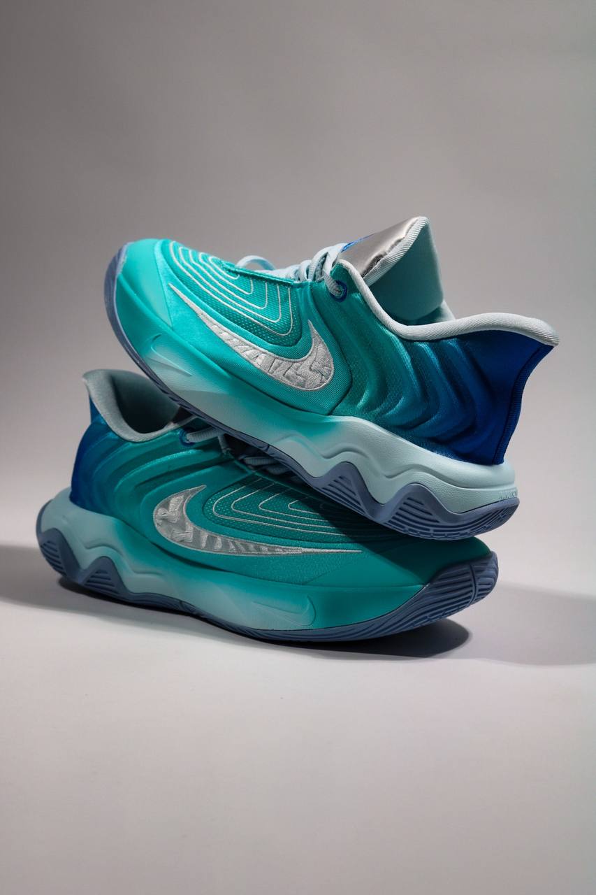 NIKE GIANNIS INMORTALITY lV