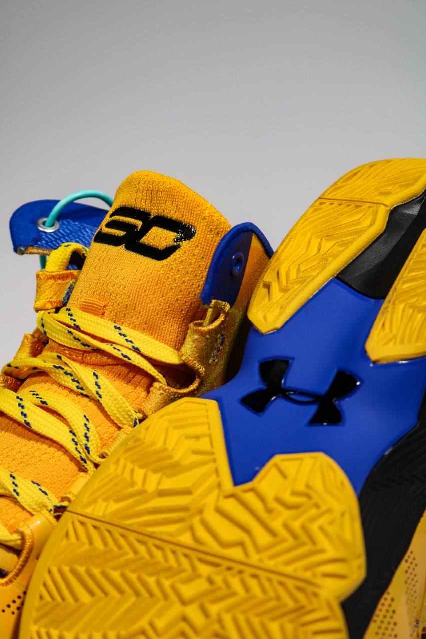HUNDER CURRY ll