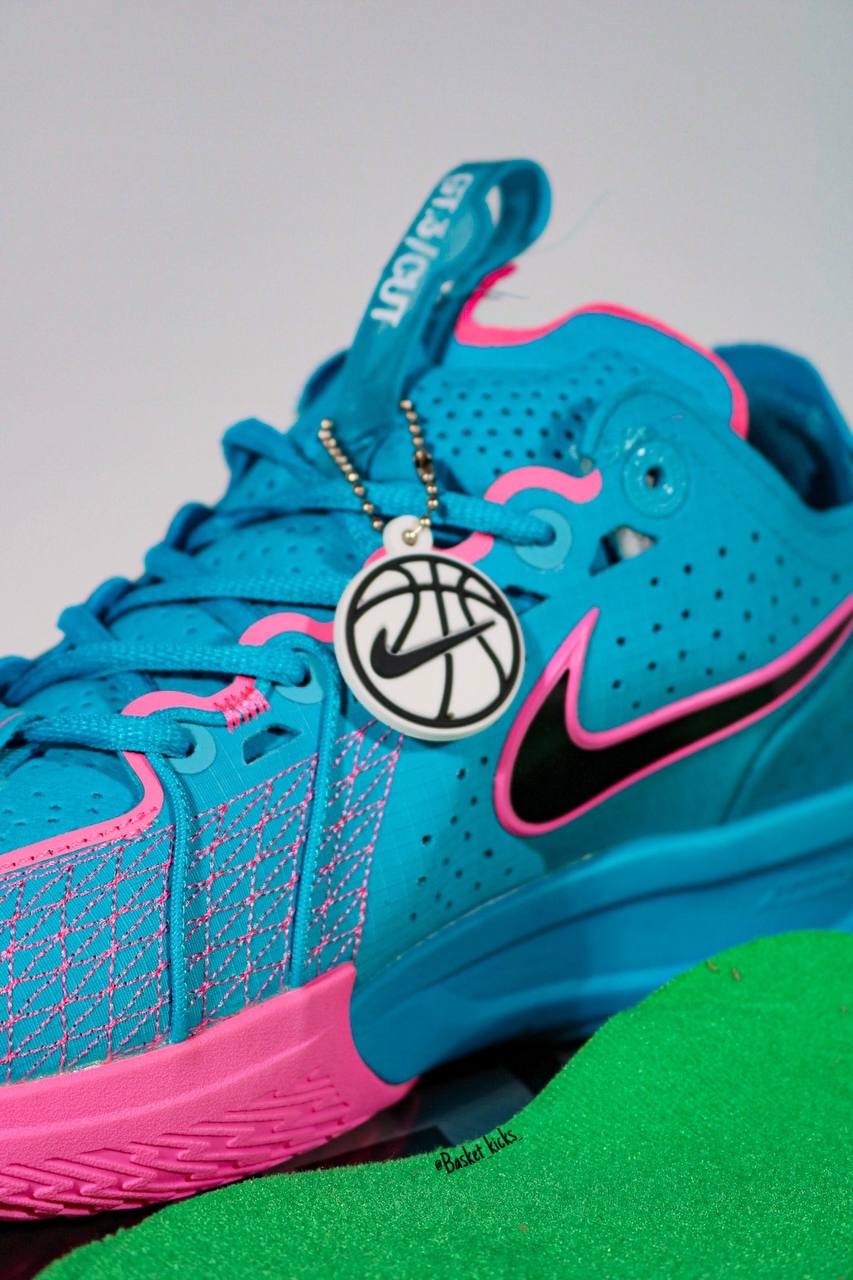 NIKE GT CUT 3 ‘CONFETI’