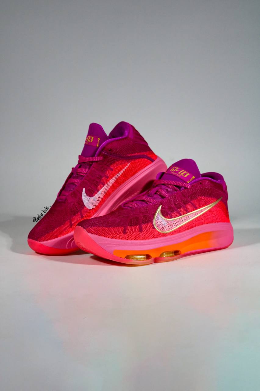 NIKE GT HUSTLE
