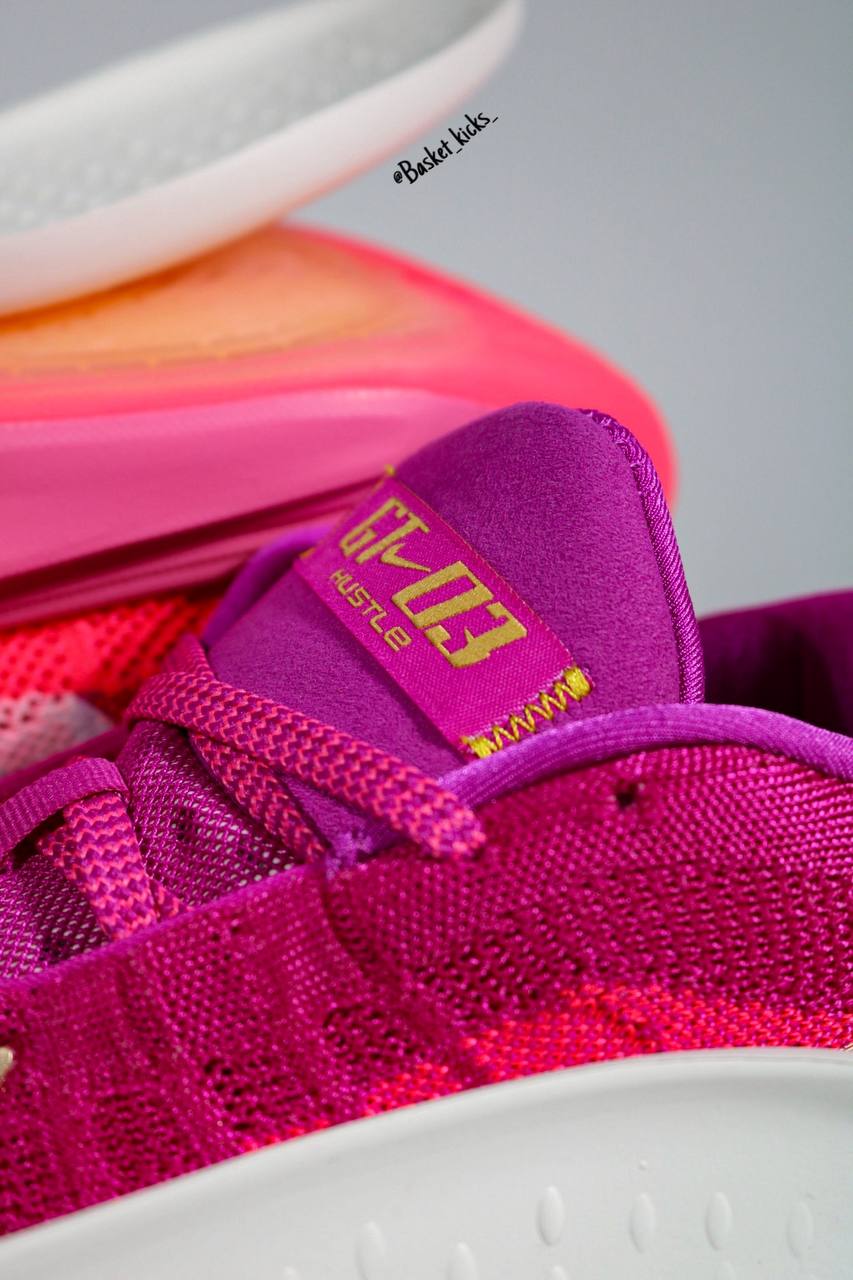 NIKE GT HUSTLE