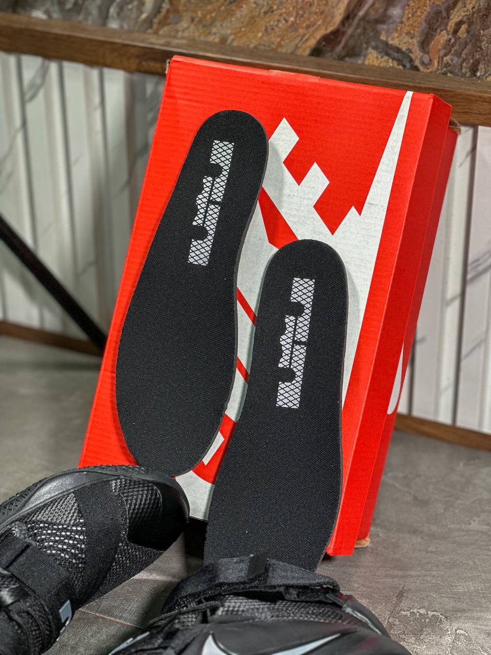 NIKE LEBRON SOLDIER 9
