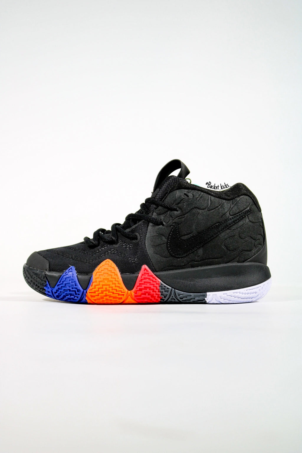 NIKE KYRIE 4 YEAR OF THE MONKEY