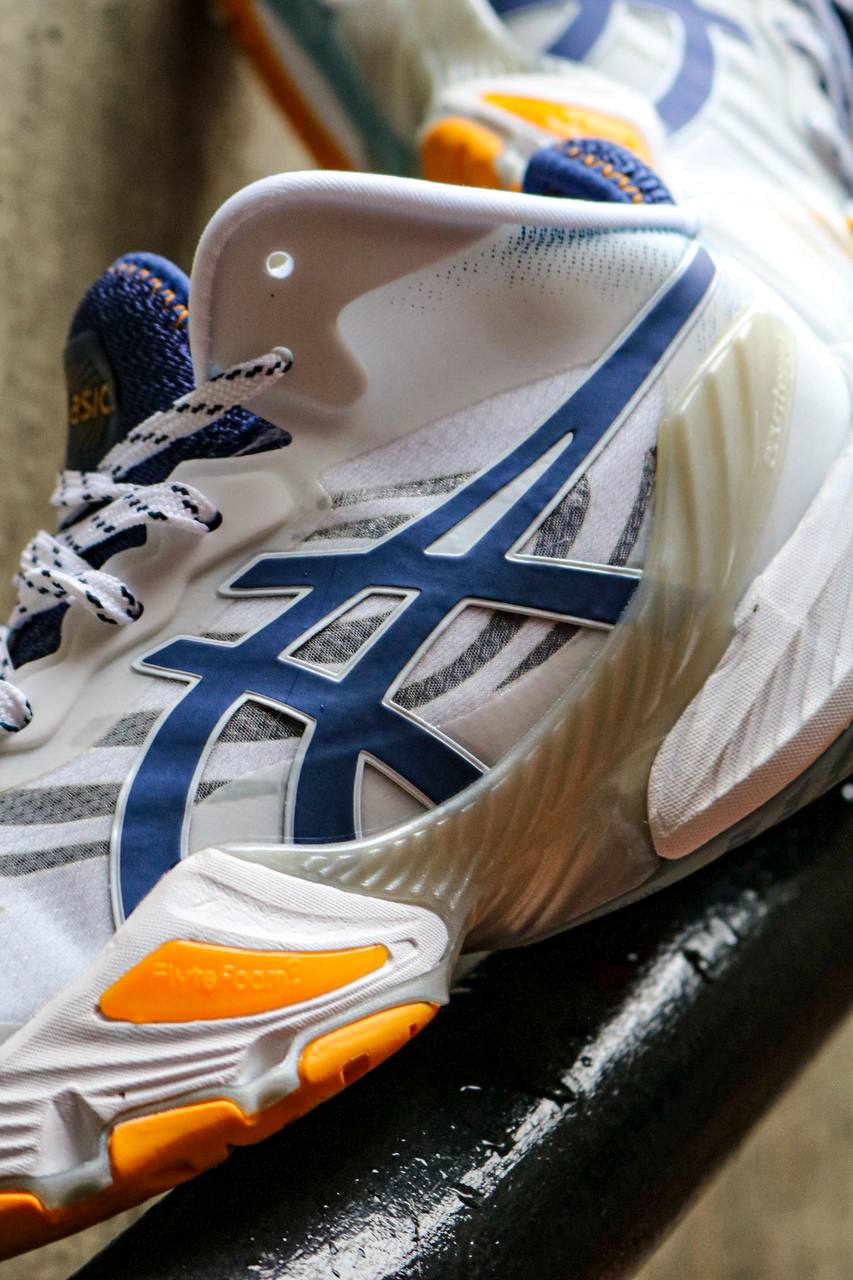 ASICS METARISE – Basket kicks