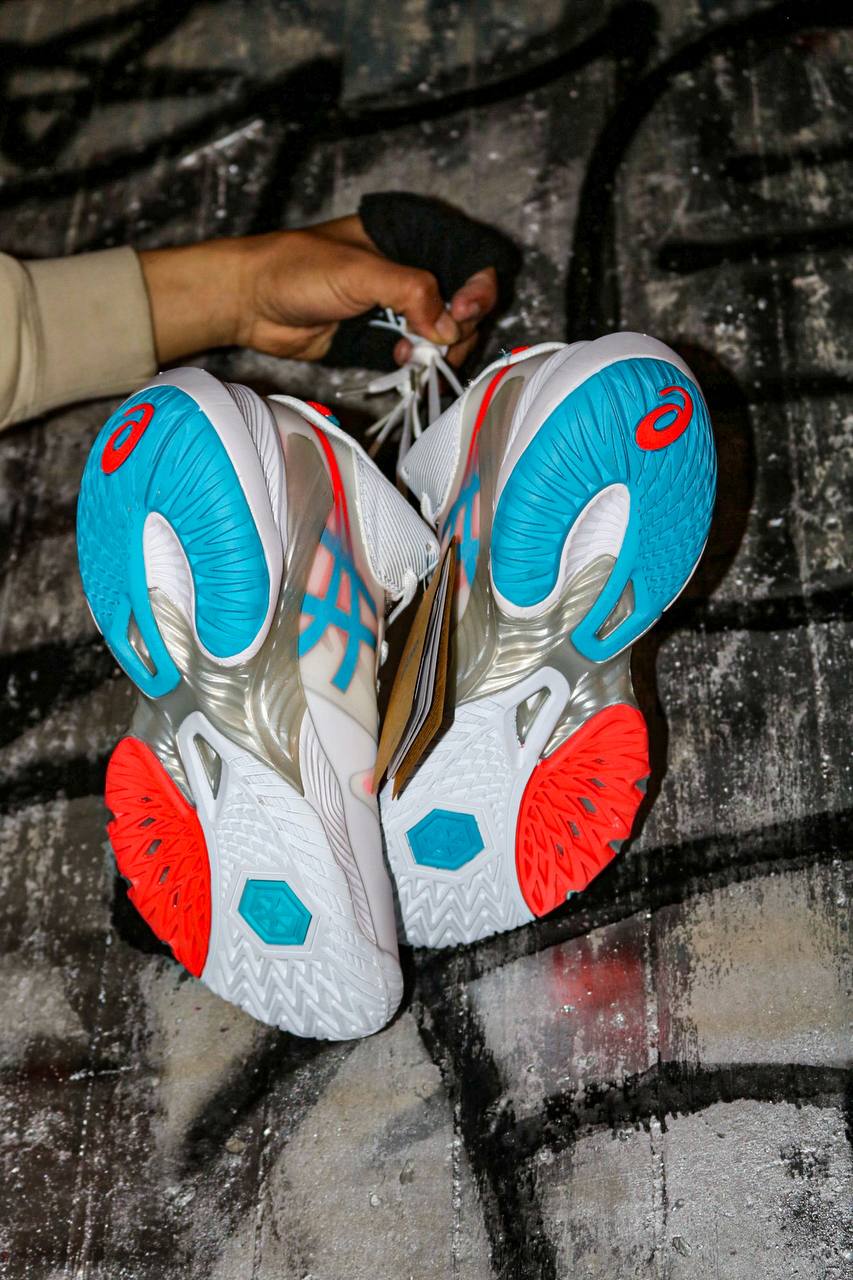 ASICS METARISE