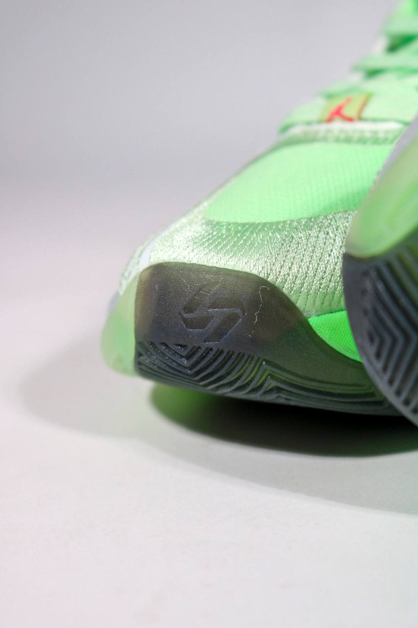 JORDAN LUKA 4 PF