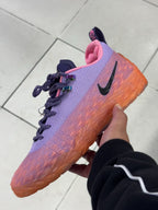 NIKE S.T CHARGE